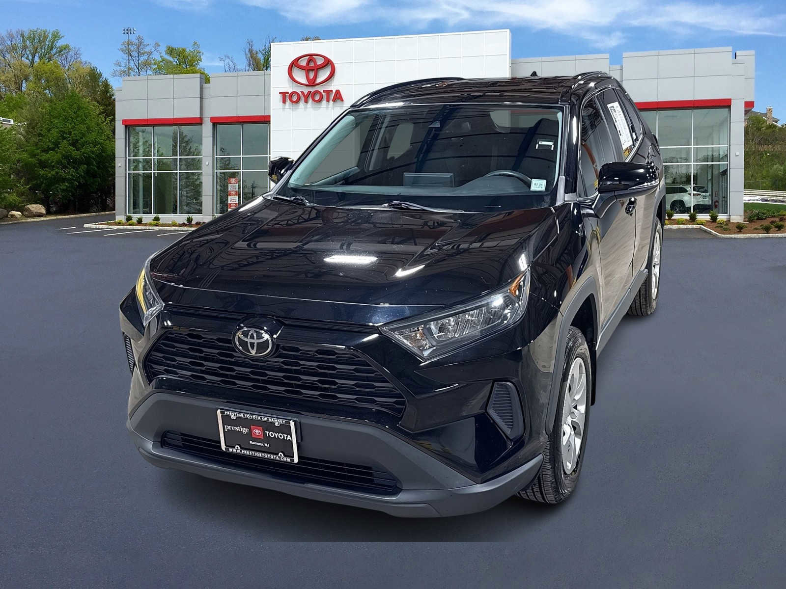 Certified 2019 Toyota RAV4 LE w/ All Weather Liner Package image 1