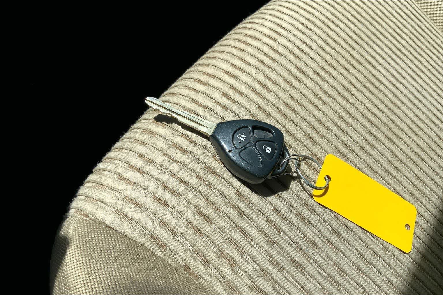 Used 2014 Toyota 4Runner SR5 RWD image 19