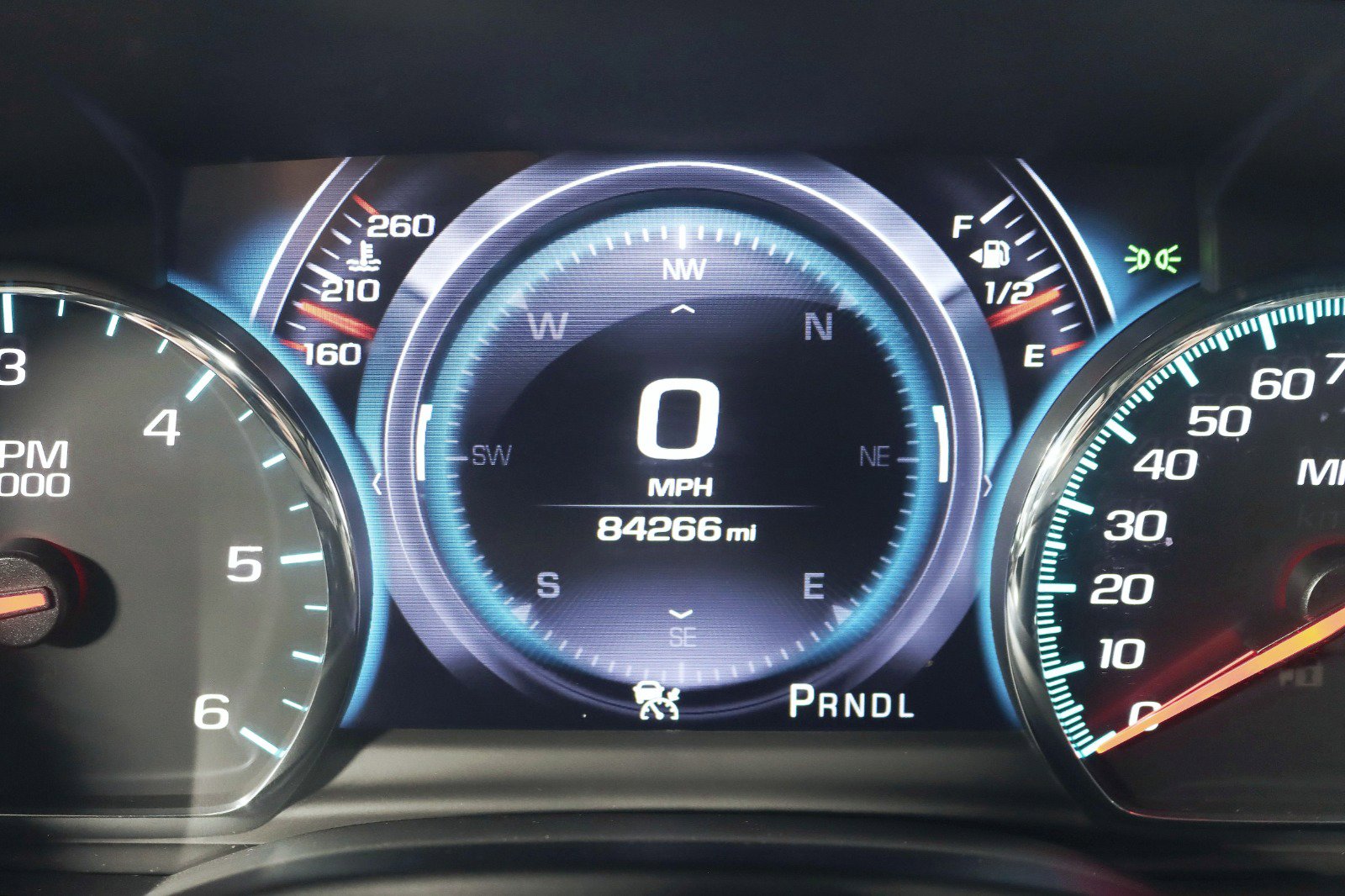 Used 2018 GMC Yukon Denali w/ Denali Ultimate Package image 17