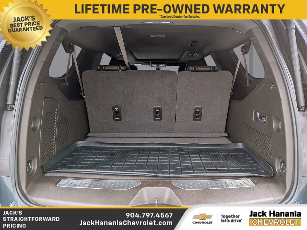 Used 2021 GMC Yukon XL Denali w/ Denali Premium Package image 12