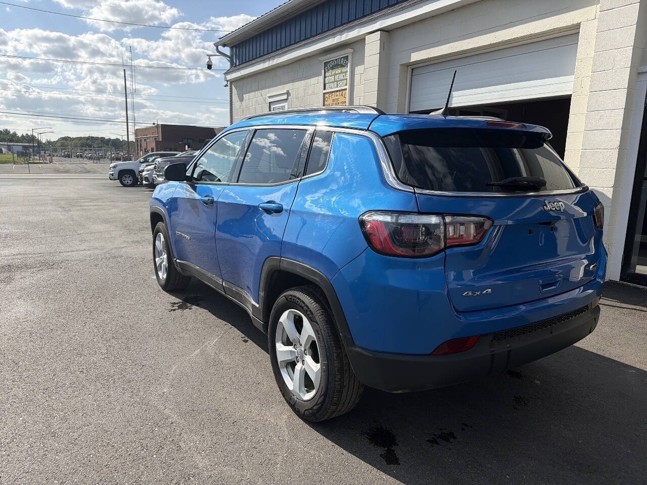 Used 2021 Jeep Compass Latitude AWD/4WD image 7