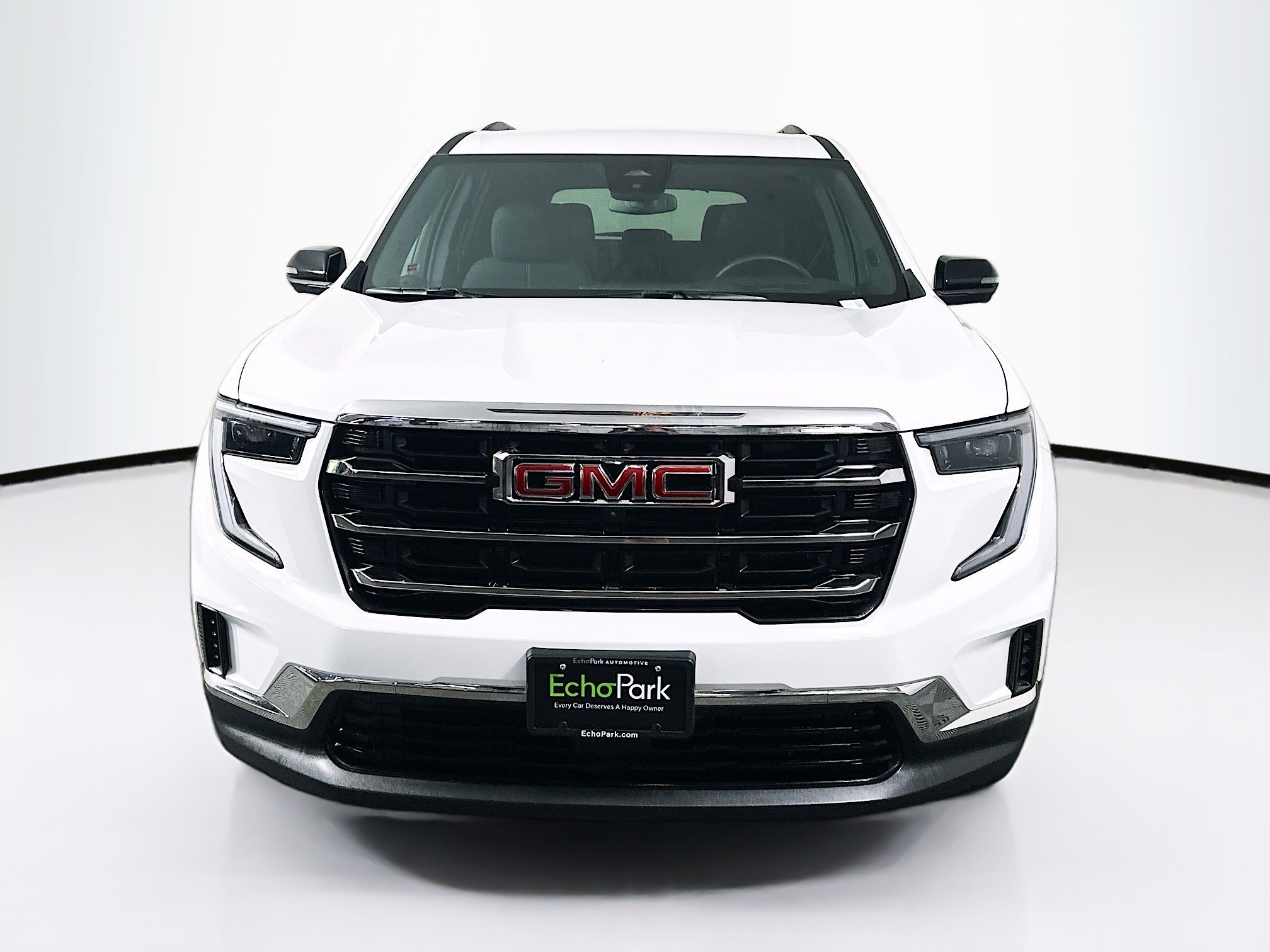 Used 2025 GMC Acadia Elevation image 2