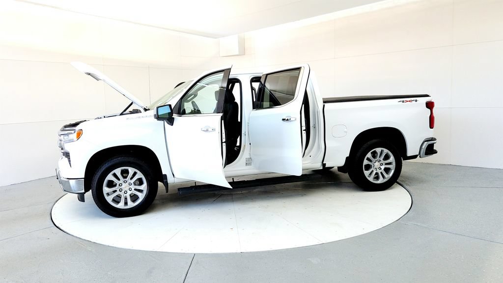 Used 2025 Chevrolet Silverado 1500 LTZ w/ LTZ Premium Package AWD/4WD image 10