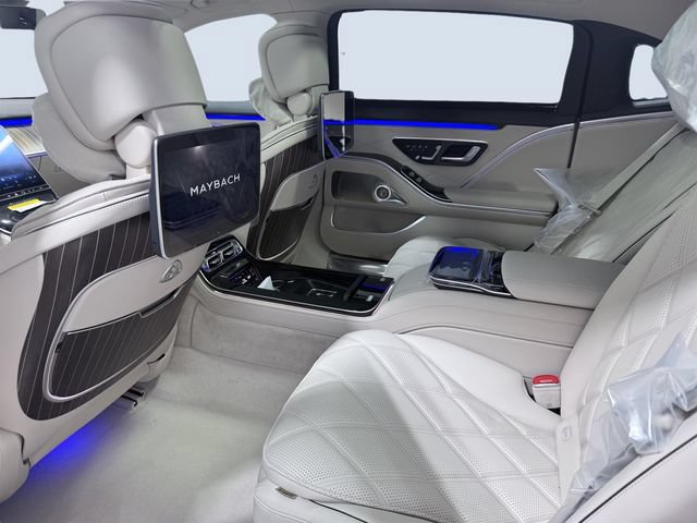 New 2025 Mercedes-Benz Maybach S 680 4MATIC image 7