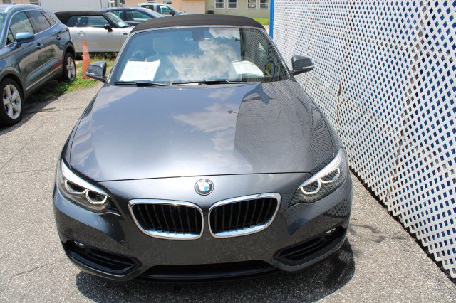 Used 2018 BMW 230i xDrive Convertible w/ Premium Package AWD/4WD image 9
