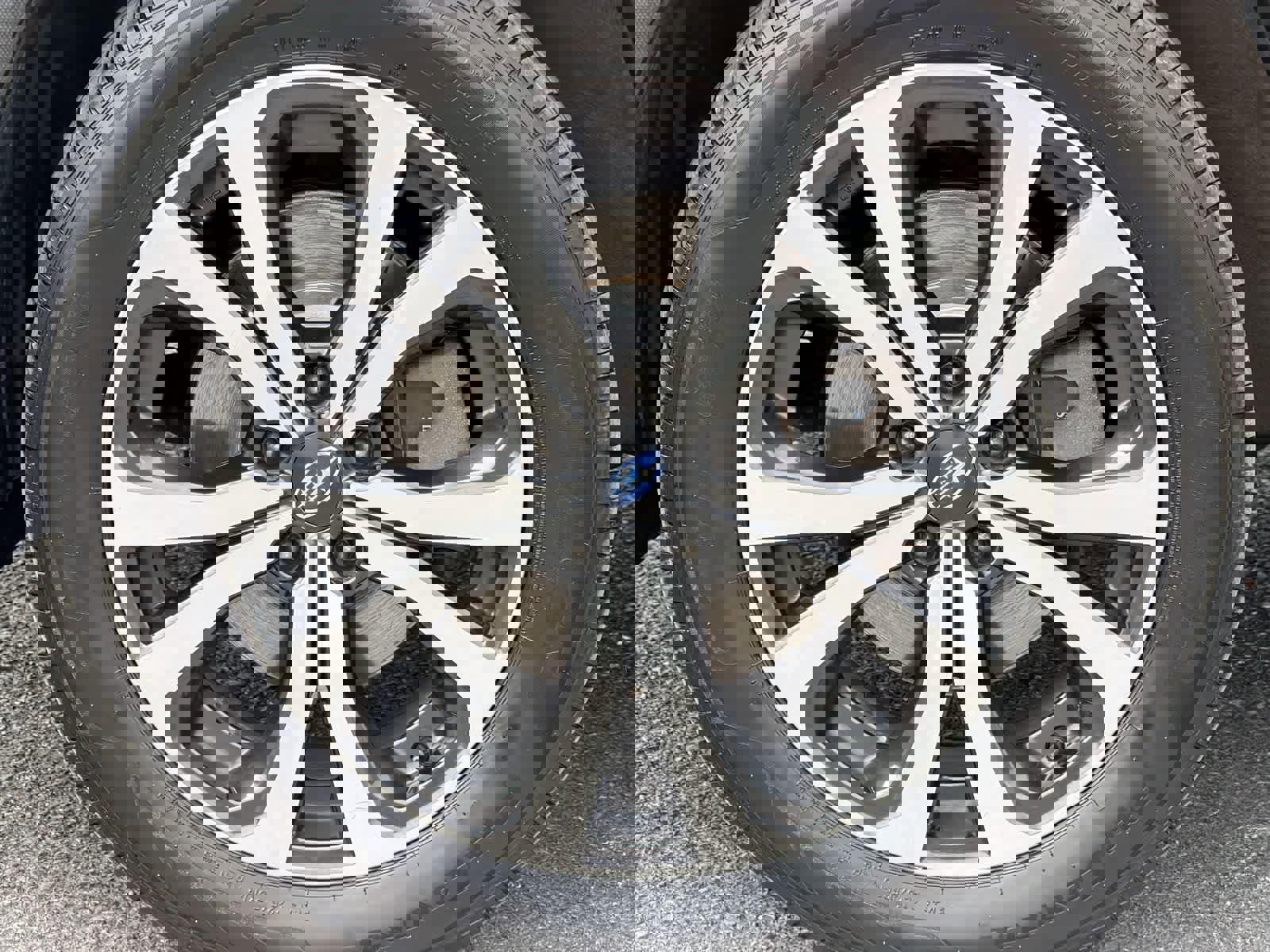 Used 2020 Subaru Forester Limited image 14