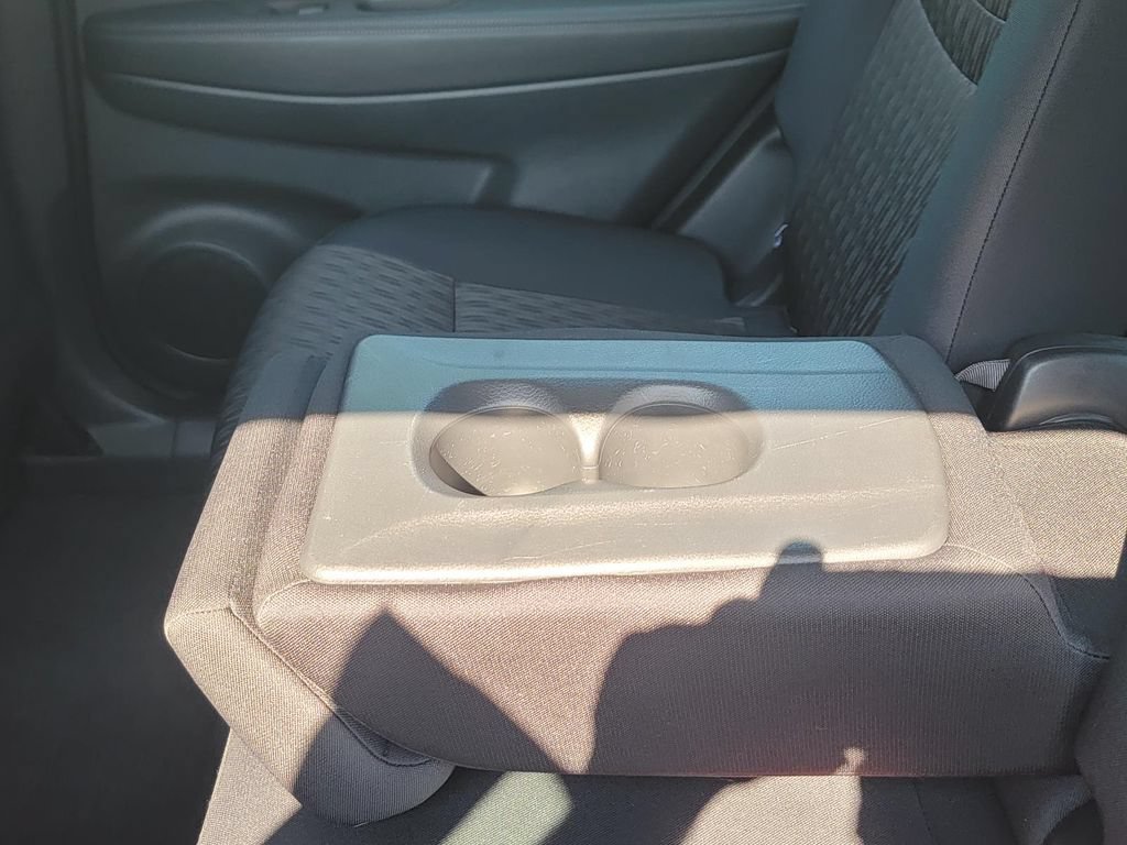 Used 2019 Nissan Rogue S AWD/4WD image 23