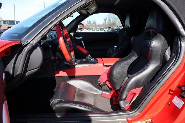 Used 2005 Dodge Viper SRT-10 image 10