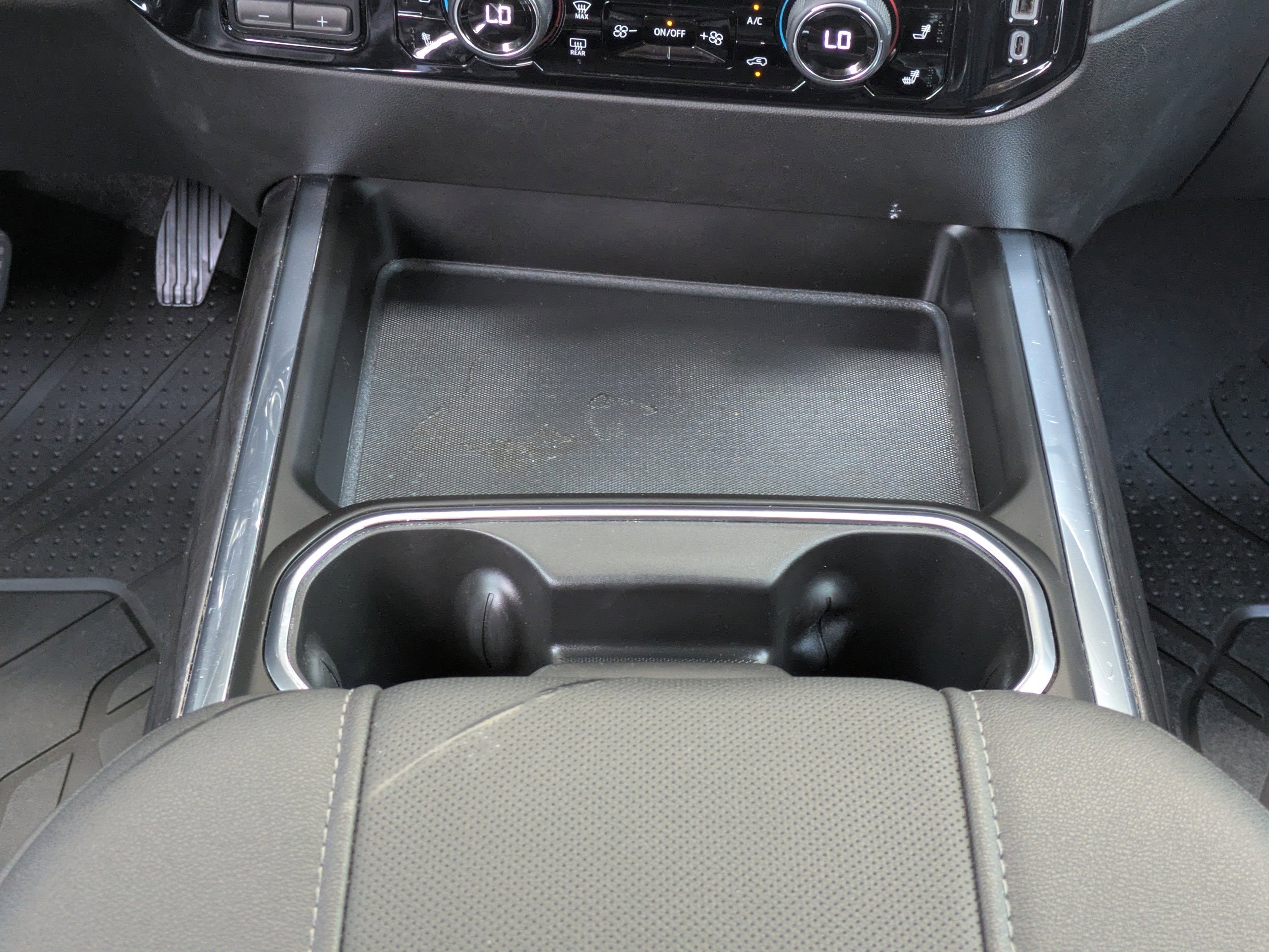 Used 2024 Chevrolet Silverado 2500 LTZ w/ LTZ Premium Package AWD/4WD image 19