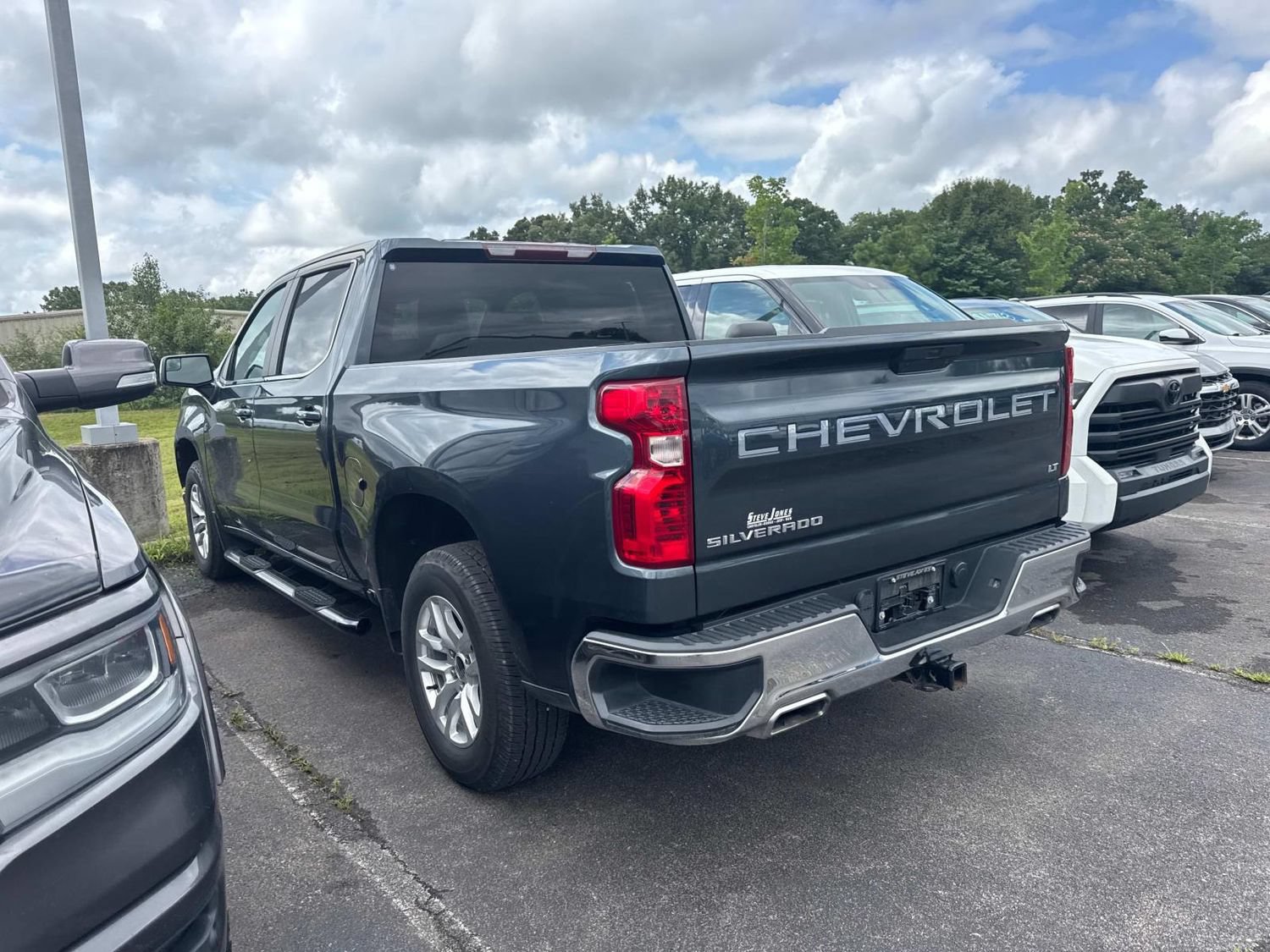 Used 2019 Chevrolet Silverado 1500 LT w/ All-Star Edition AWD/4WD image 10