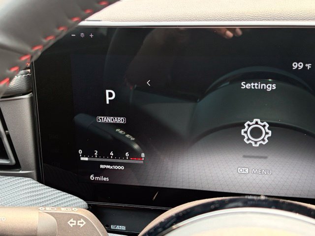 New 2026 Nissan Kicks SR FWD image 18