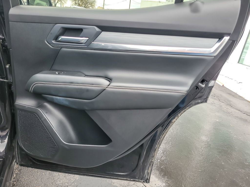 Certified 2026 GMC Terrain Elevation AWD/4WD image 17