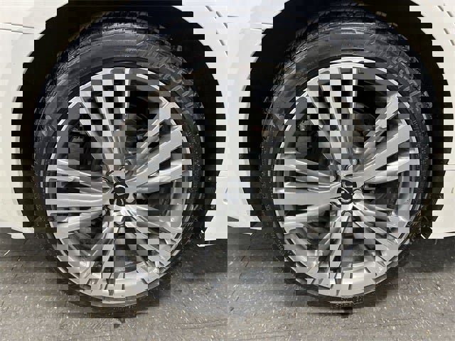 Used 2021 INFINITI Q50 Sensory image 70