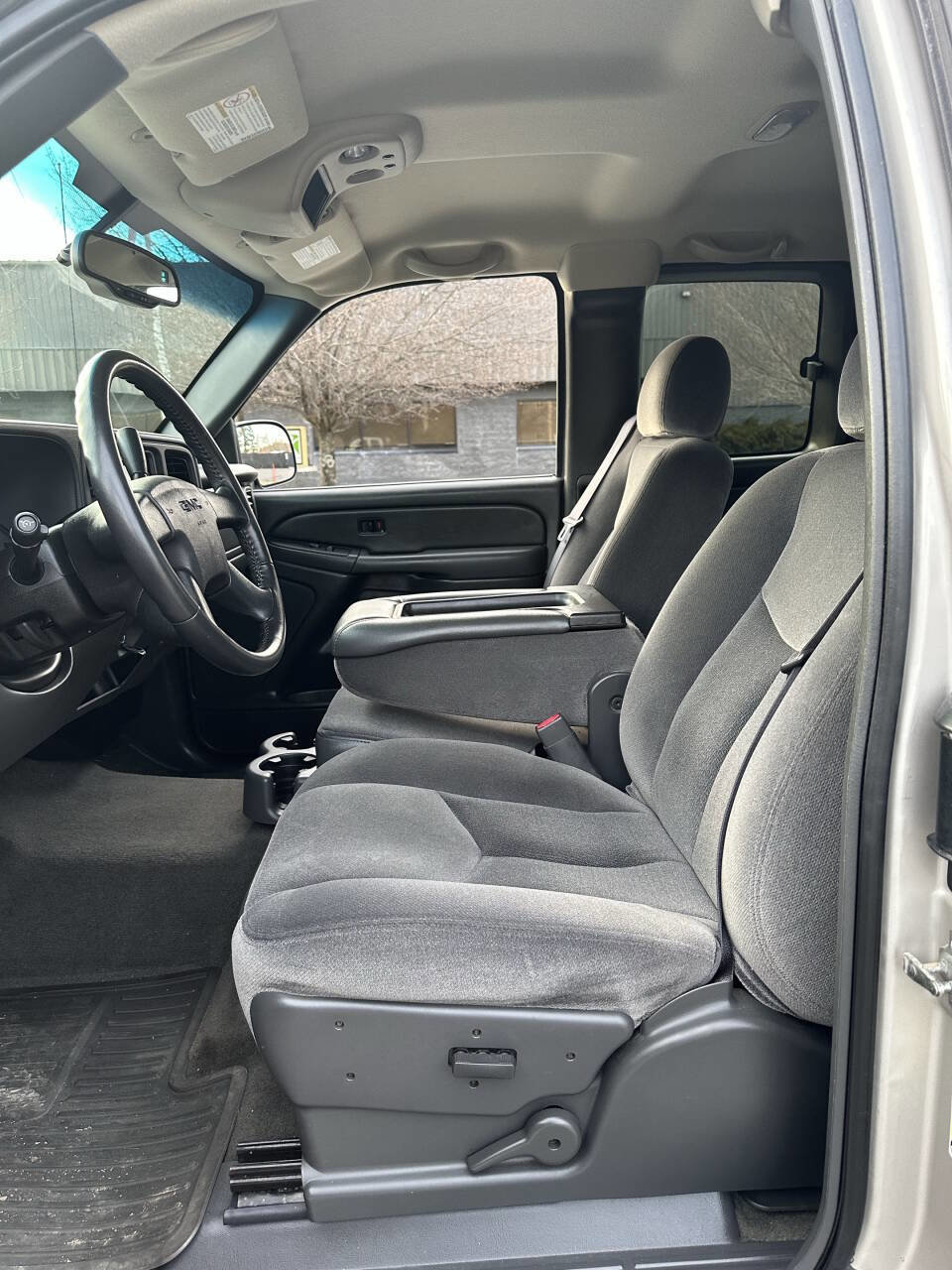 Used 2007 GMC Sierra 2500 SLE w/ Snow Plow Prep Package AWD/4WD image 18