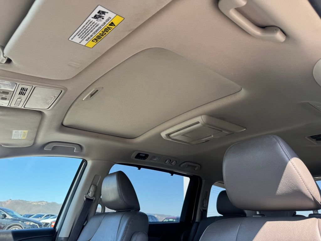 Used 2015 Honda Odyssey EX-L image 17
