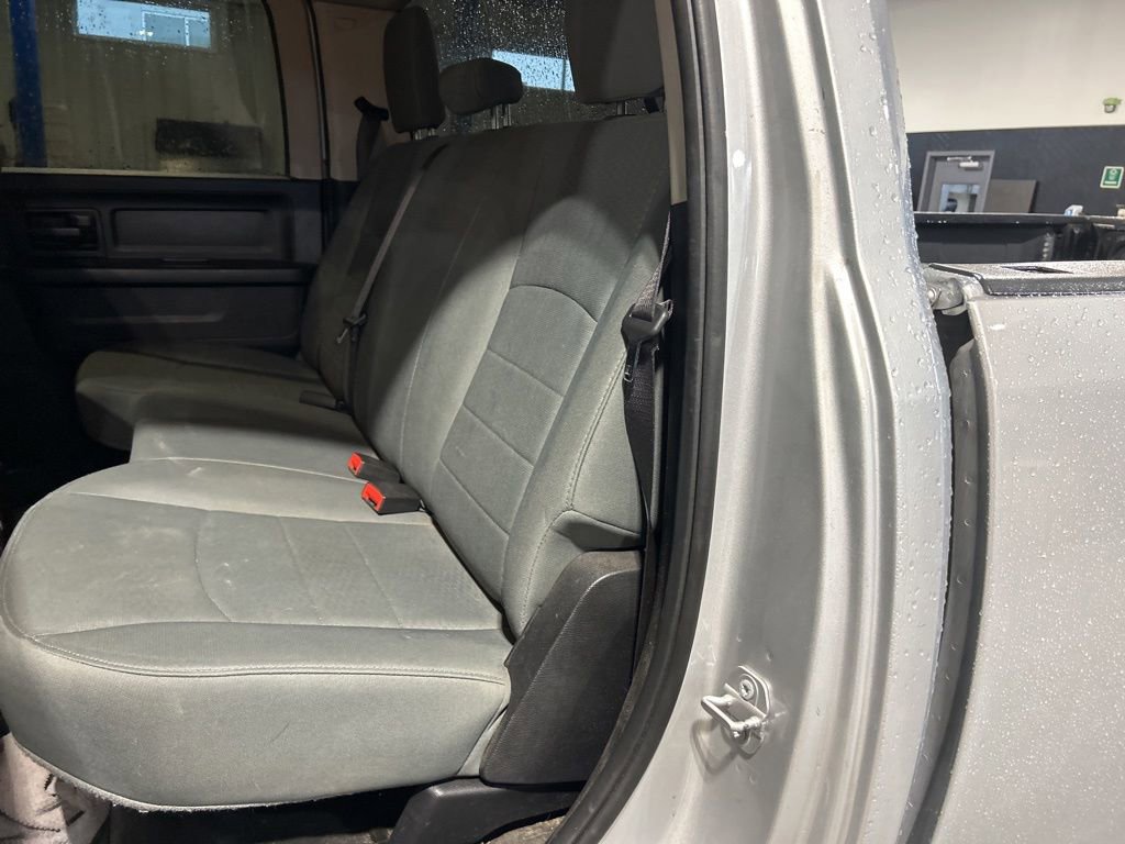 Used 2017 RAM 2500 Tradesman w/ Chrome Appearance Group AWD/4WD image 6