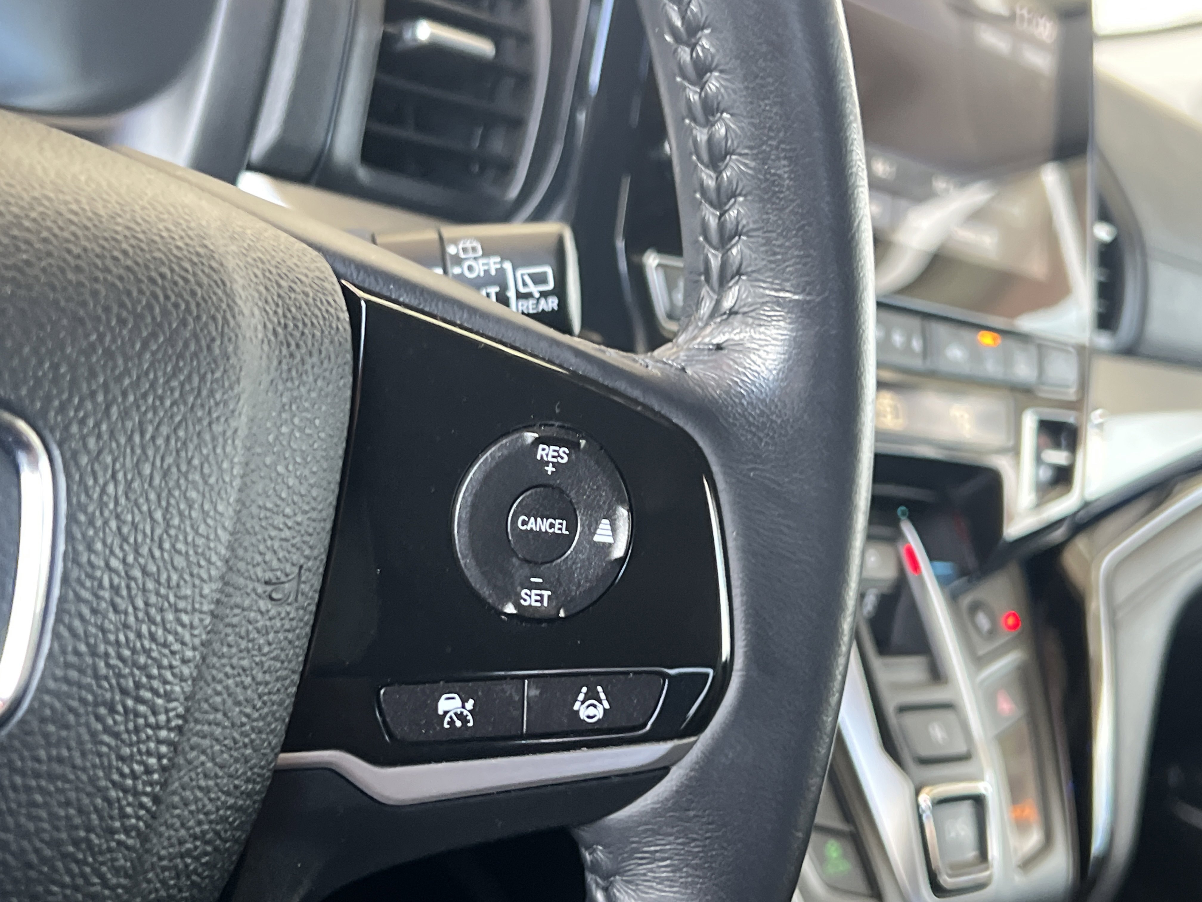 Used 2023 Honda Odyssey Touring image 29