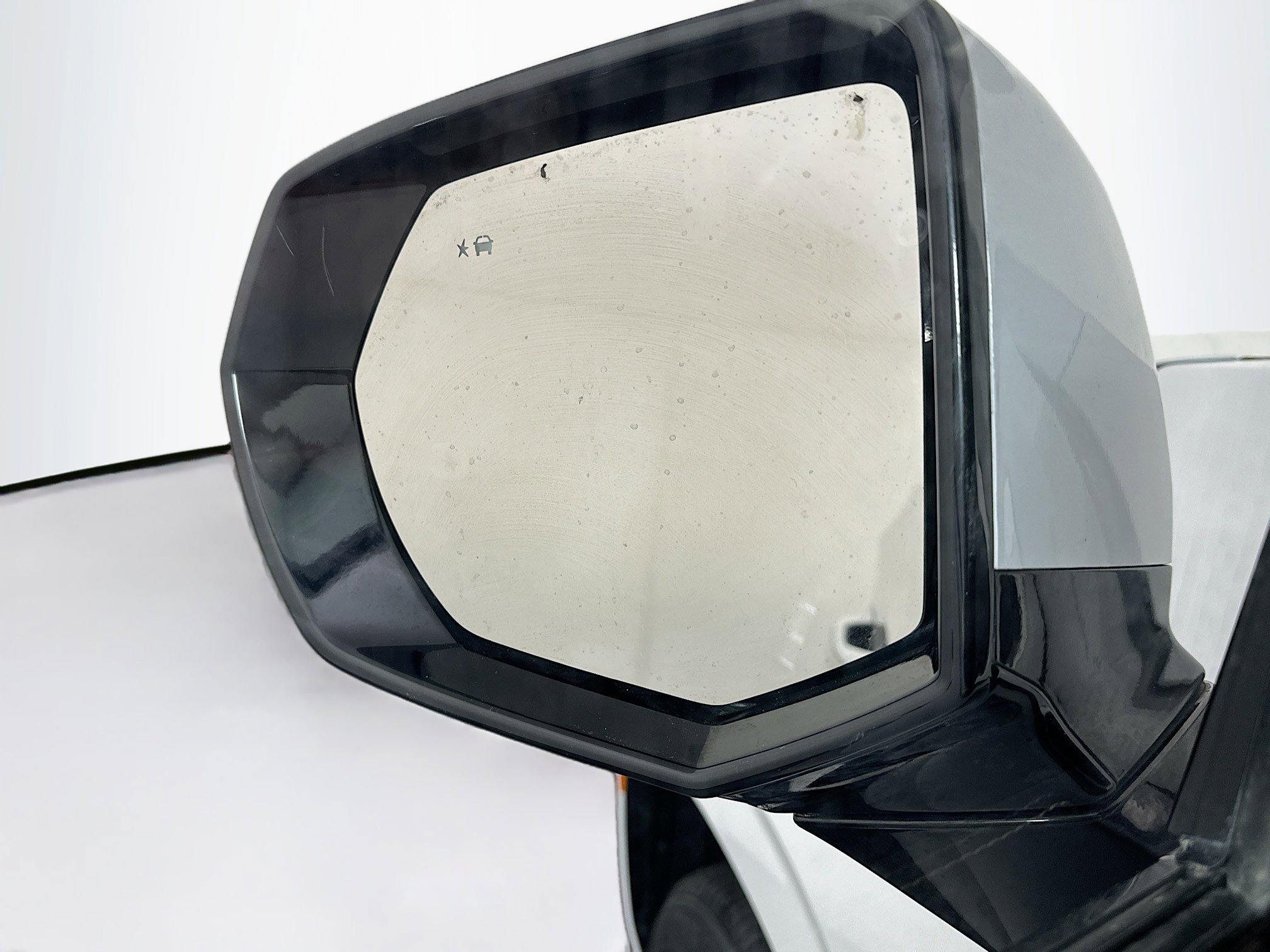 Used 2024 GMC Yukon SLT image 16