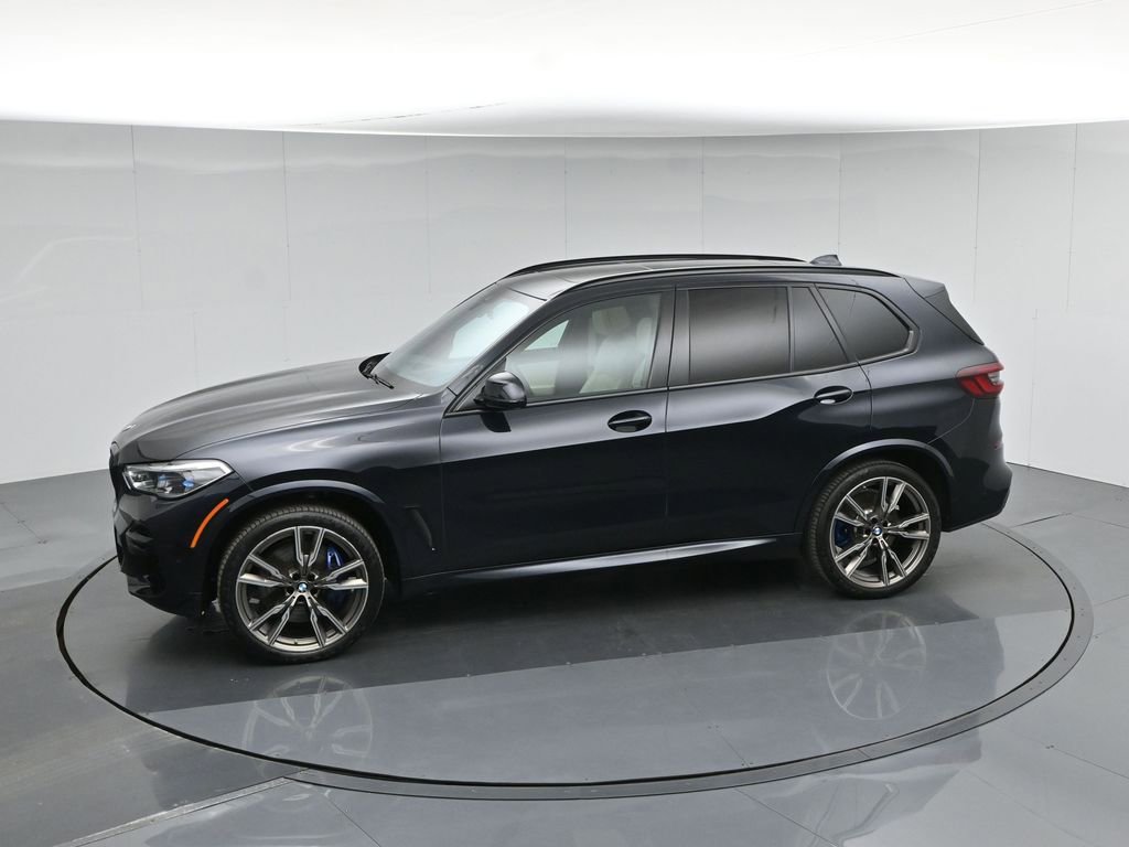 Used 2022 BMW X5 M50i w/ Executive Package image 53