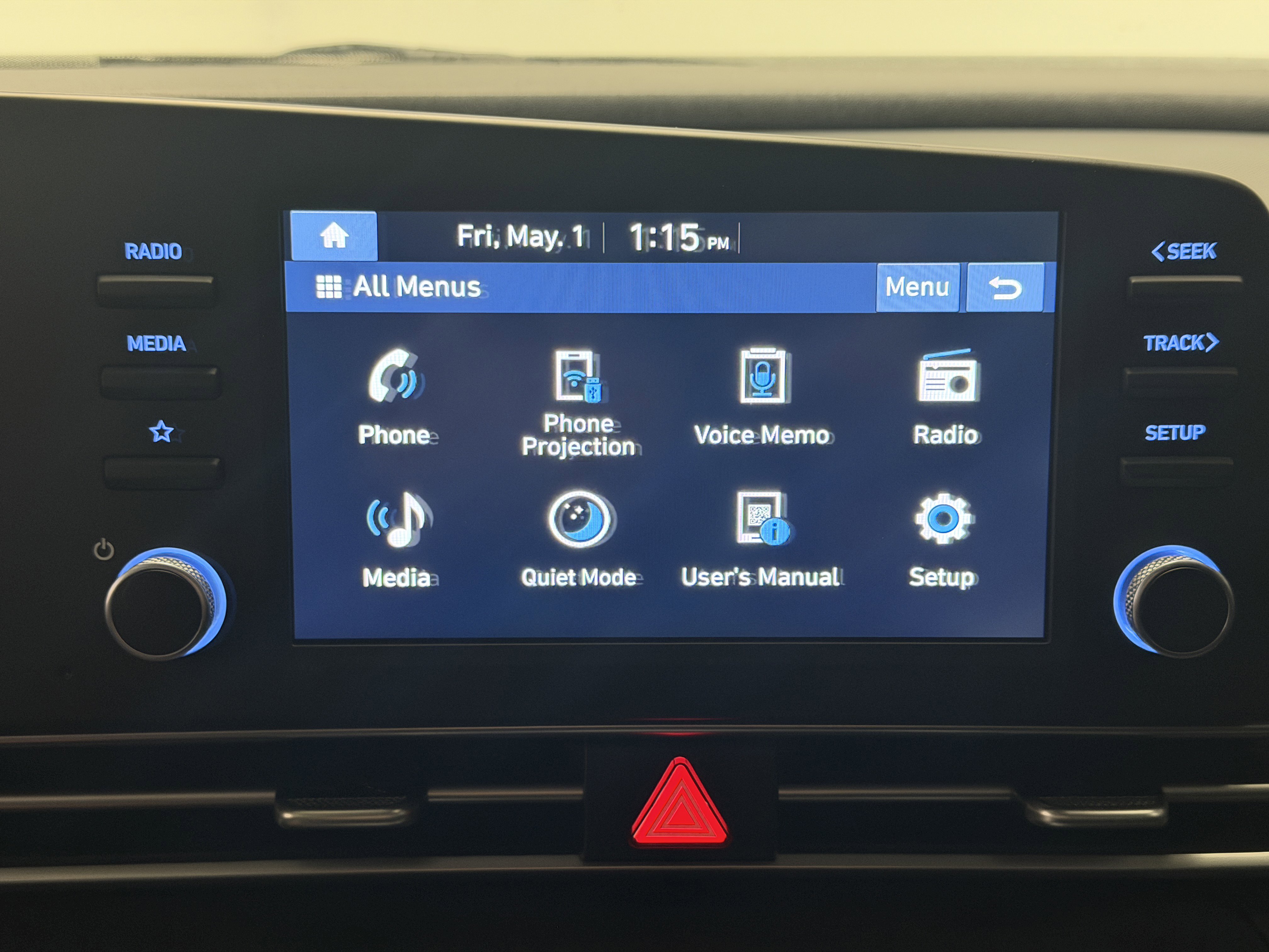 Used 2025 Hyundai Elantra SE FWD image 8