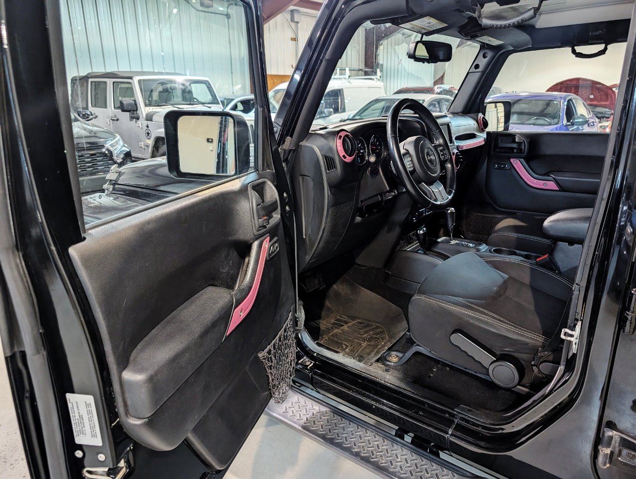 Used 2015 Jeep Wrangler Unlimited Sahara w/ Dual Top Group image 13