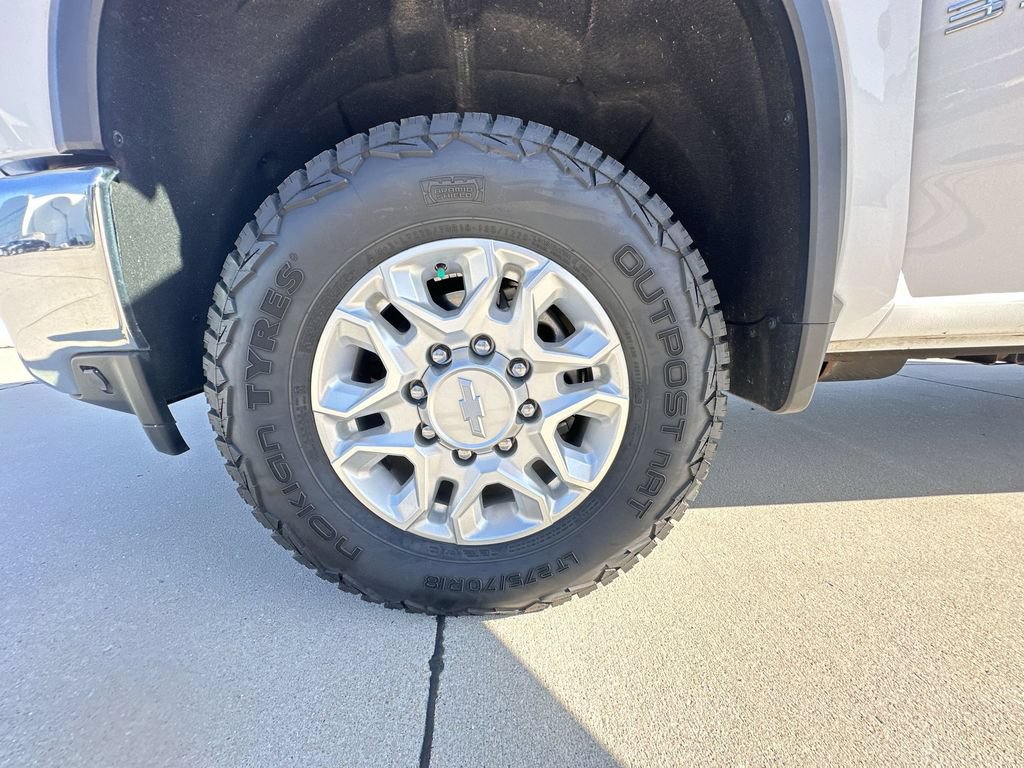 Certified 2020 Chevrolet Silverado 3500 LT w/ All Star Edition AWD/4WD image 31