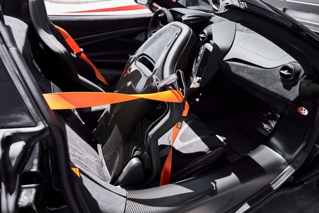 Used 2025 McLaren 750S Spider RWD image 44