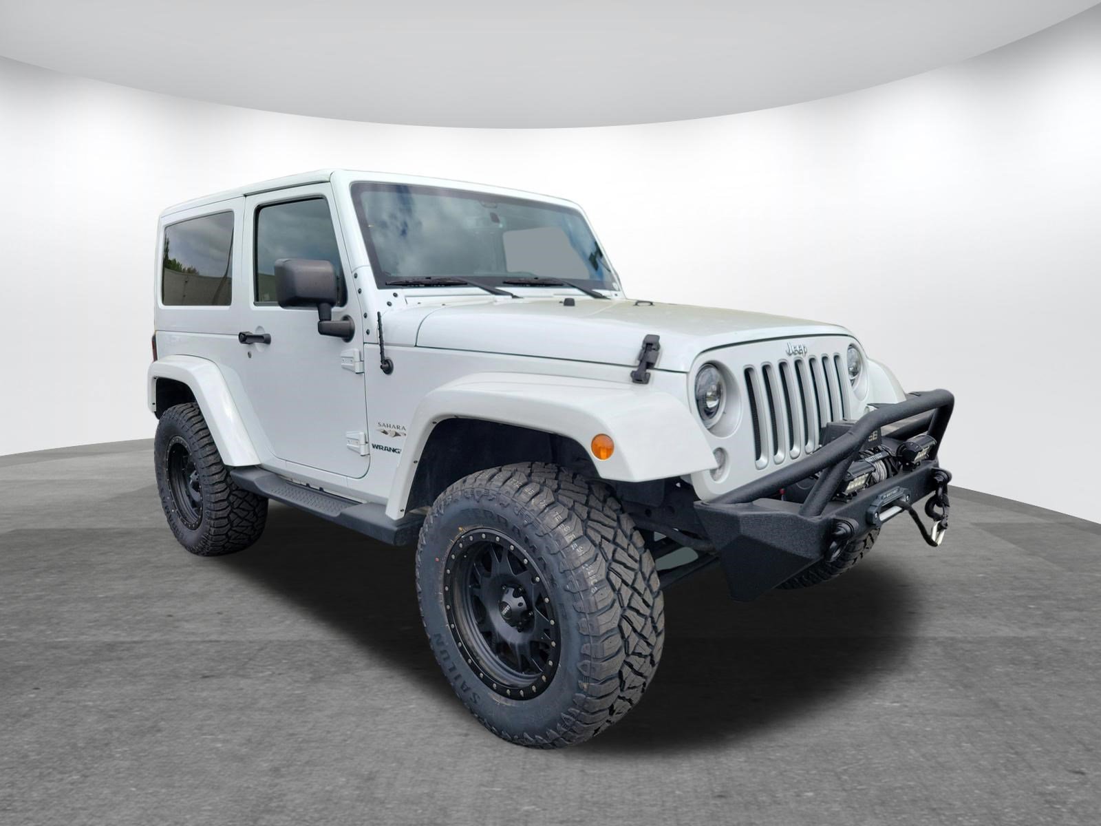 Used 2016 Jeep Wrangler Sahara w/ Connectivity Group image 13