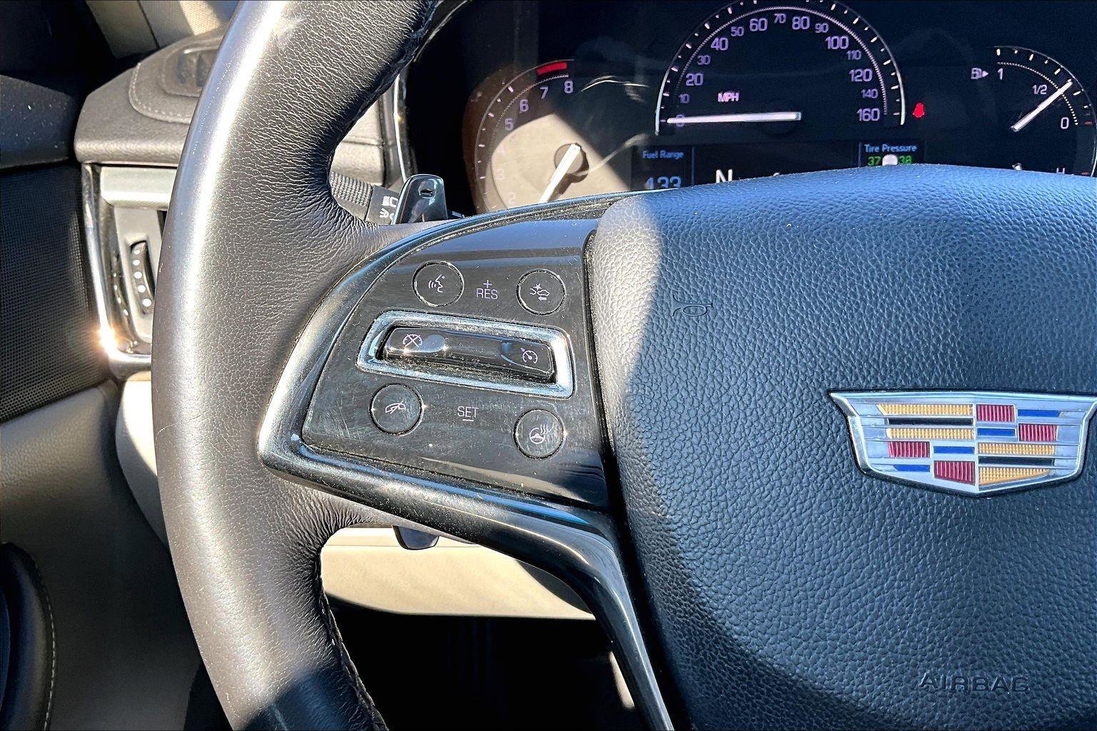 Certified 2019 Cadillac CTS Luxury image 9