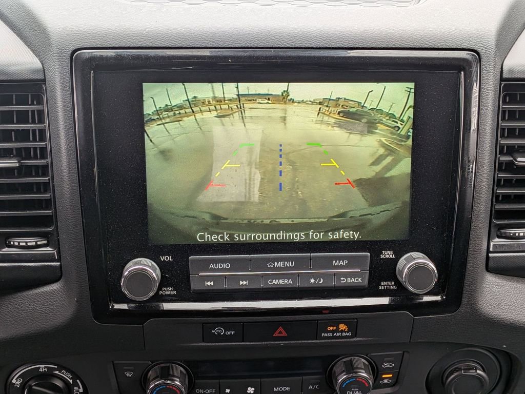 Used 2024 Nissan Frontier PRO-4X image 18