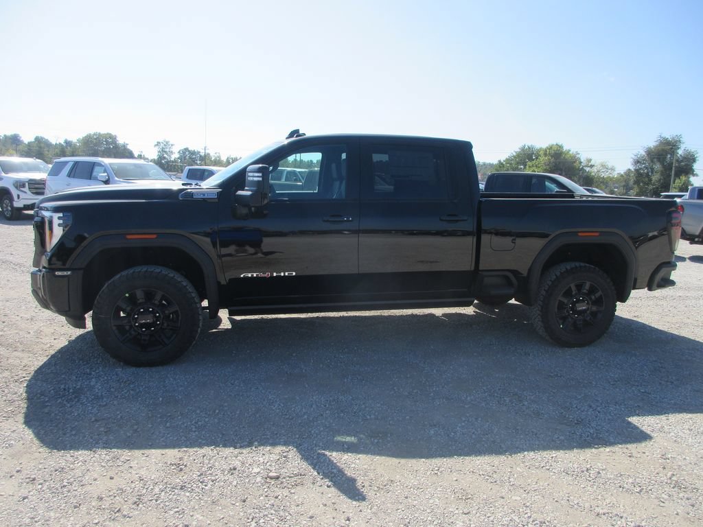 New 2026 GMC Sierra 2500 AT4 w/ AT4 Premium Plus Package AWD/4WD image 10