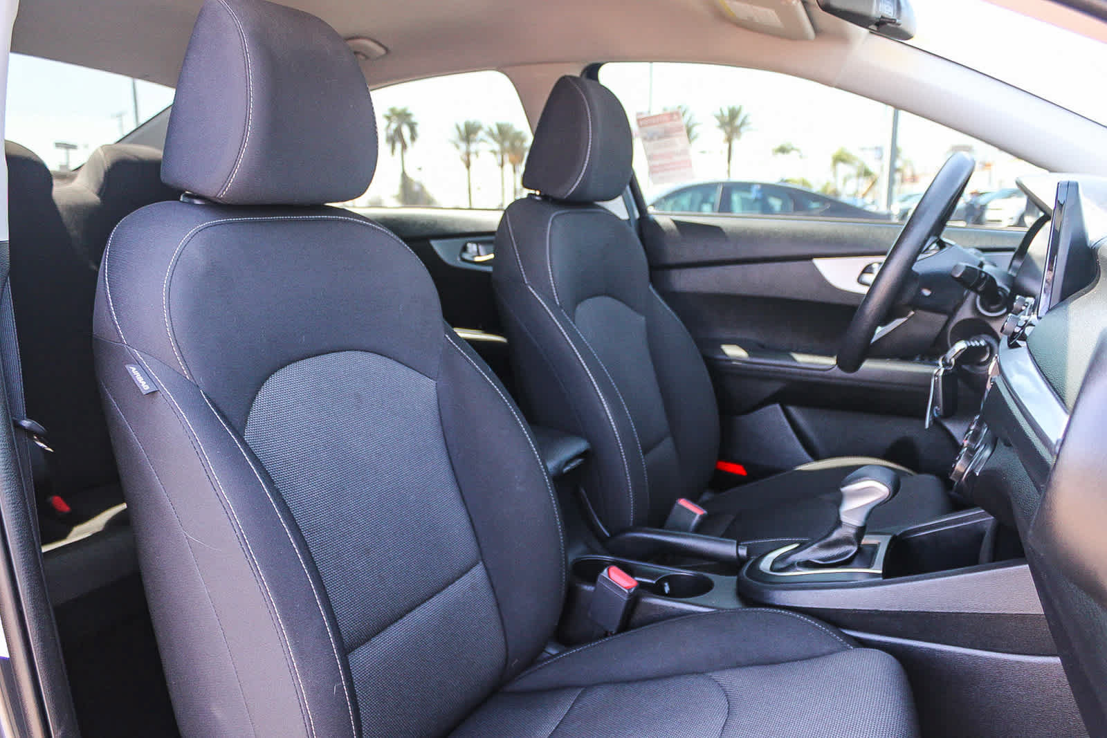 Used 2023 Kia Forte LX FWD image 16