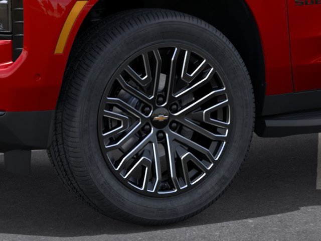 New 2026 Chevrolet Suburban RST w/ Comfort Package AWD/4WD image 9
