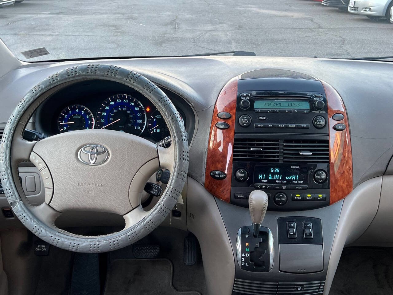 Used 2008 Toyota Sienna image 14