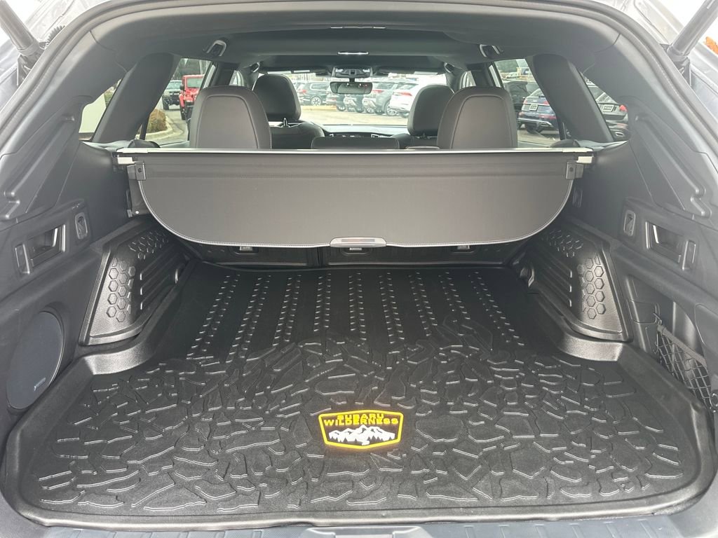 Used 2025 Subaru Outback Wilderness w/ Wilderness Package image 33