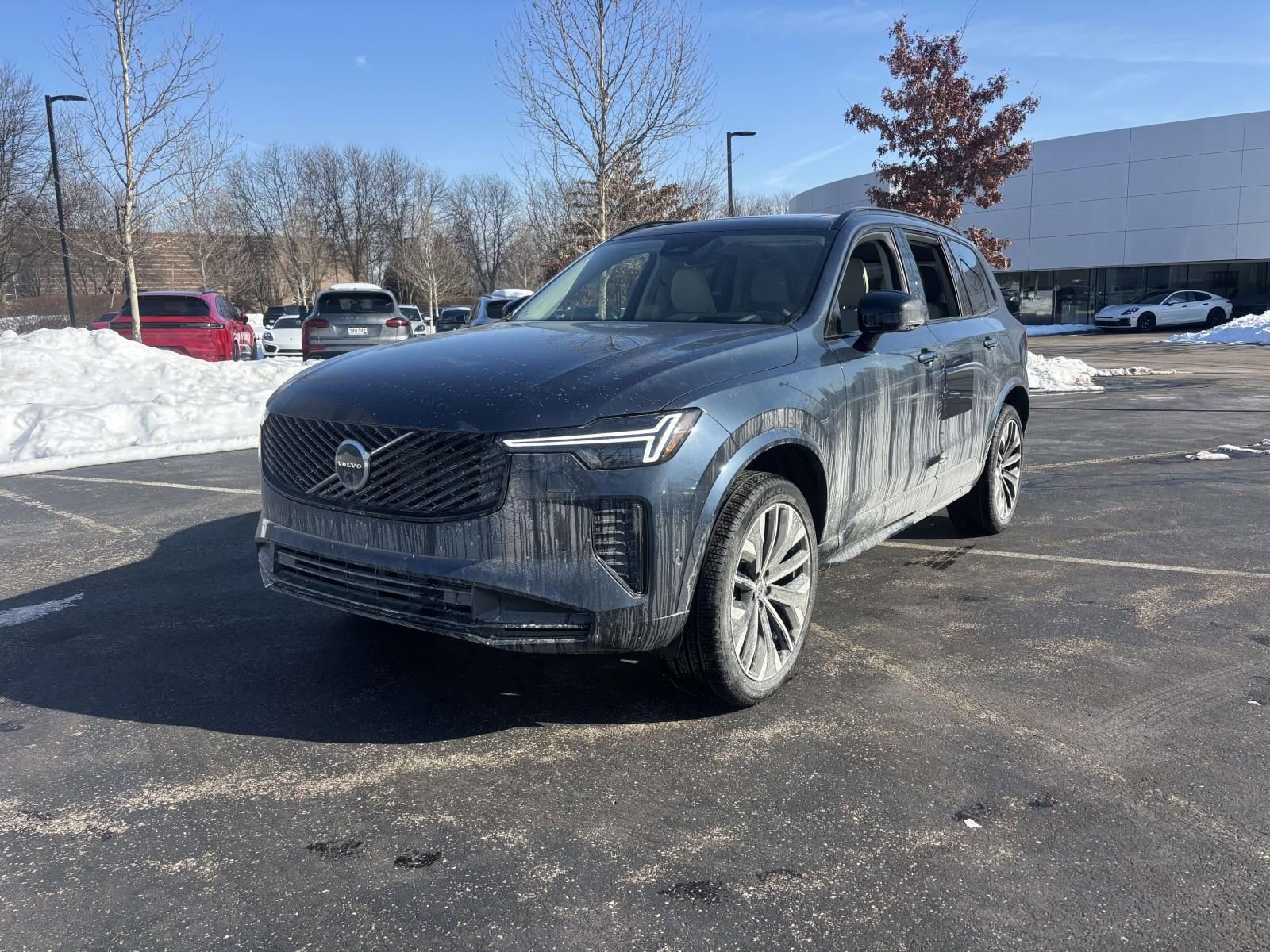 New 2026 Volvo XC90 B6 Ultra w/ Protection Package Premier image 3