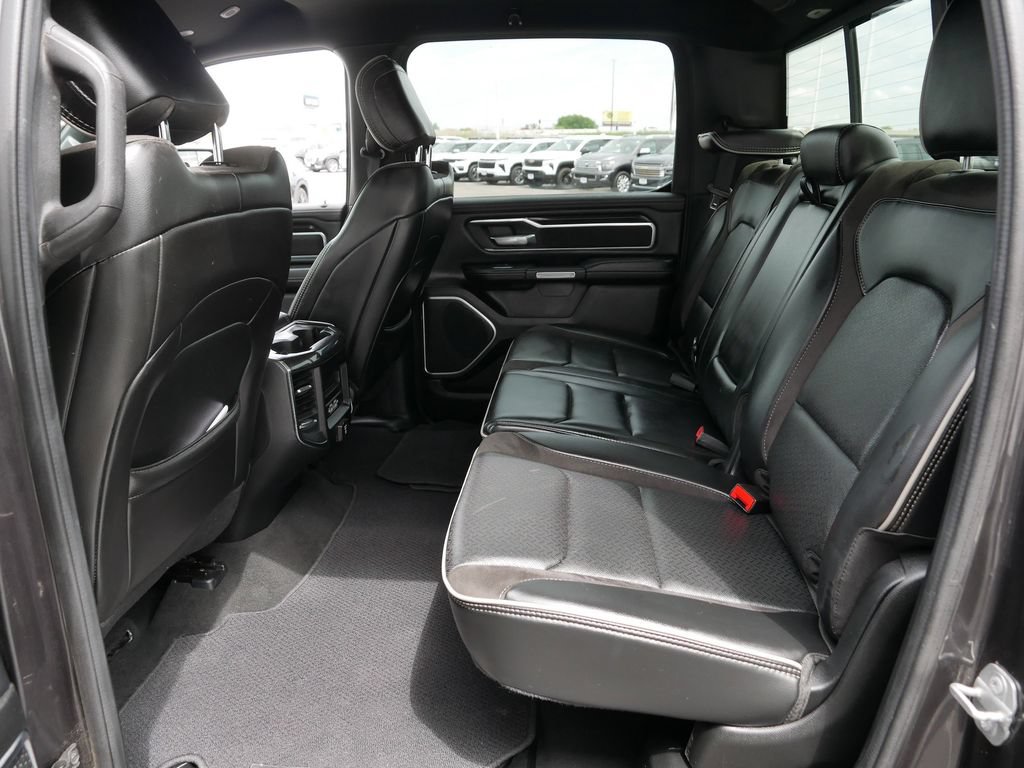 Used 2019 RAM 1500 Laramie w/ Sport Appearance Package AWD/4WD image 15