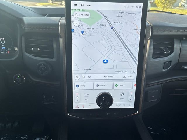 Used 2024 Ford Expedition King Ranch AWD/4WD image 17