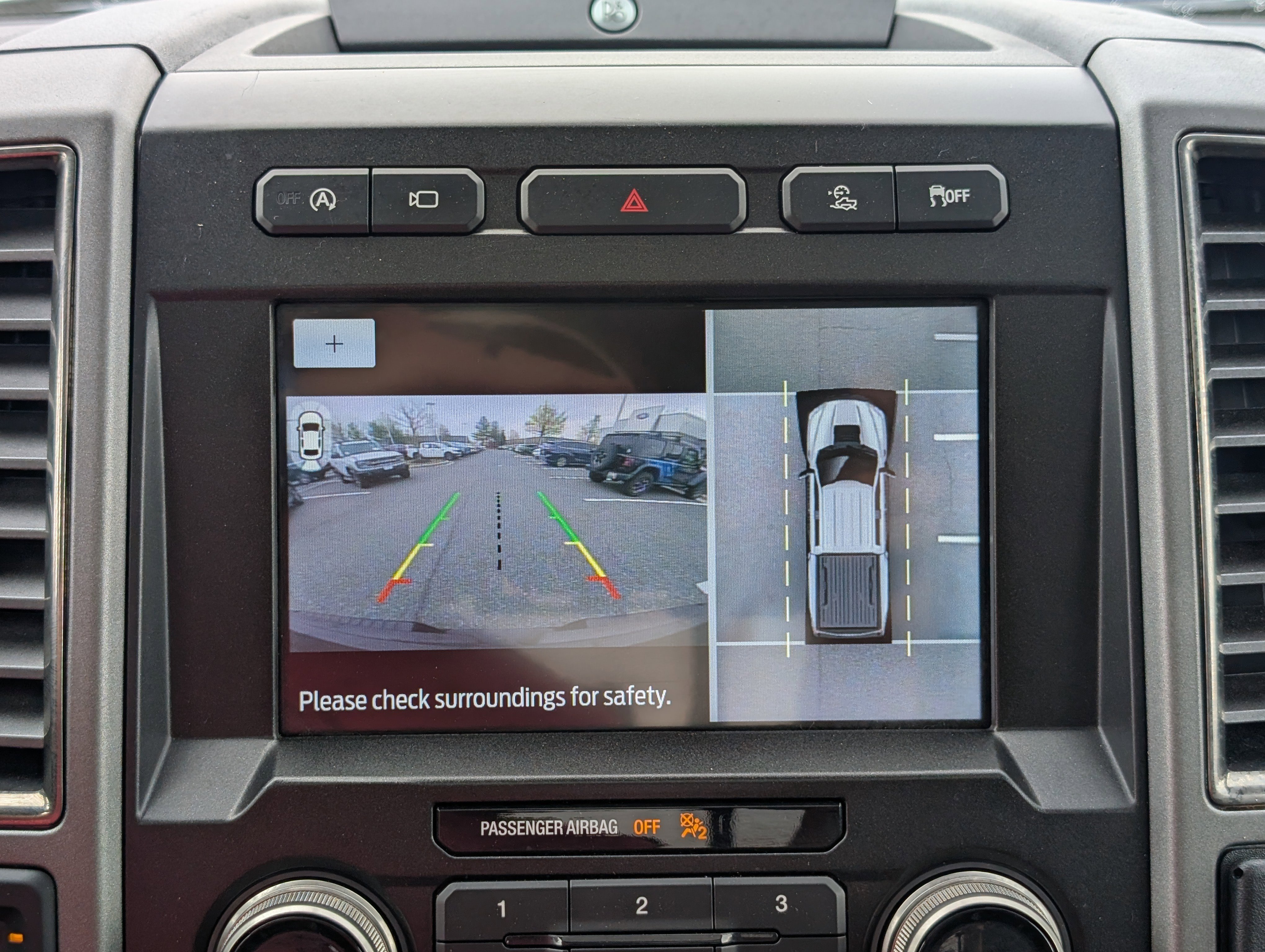 Certified 2019 Ford F150 Raptor w/ Equipment Group 802A Luxury image 31