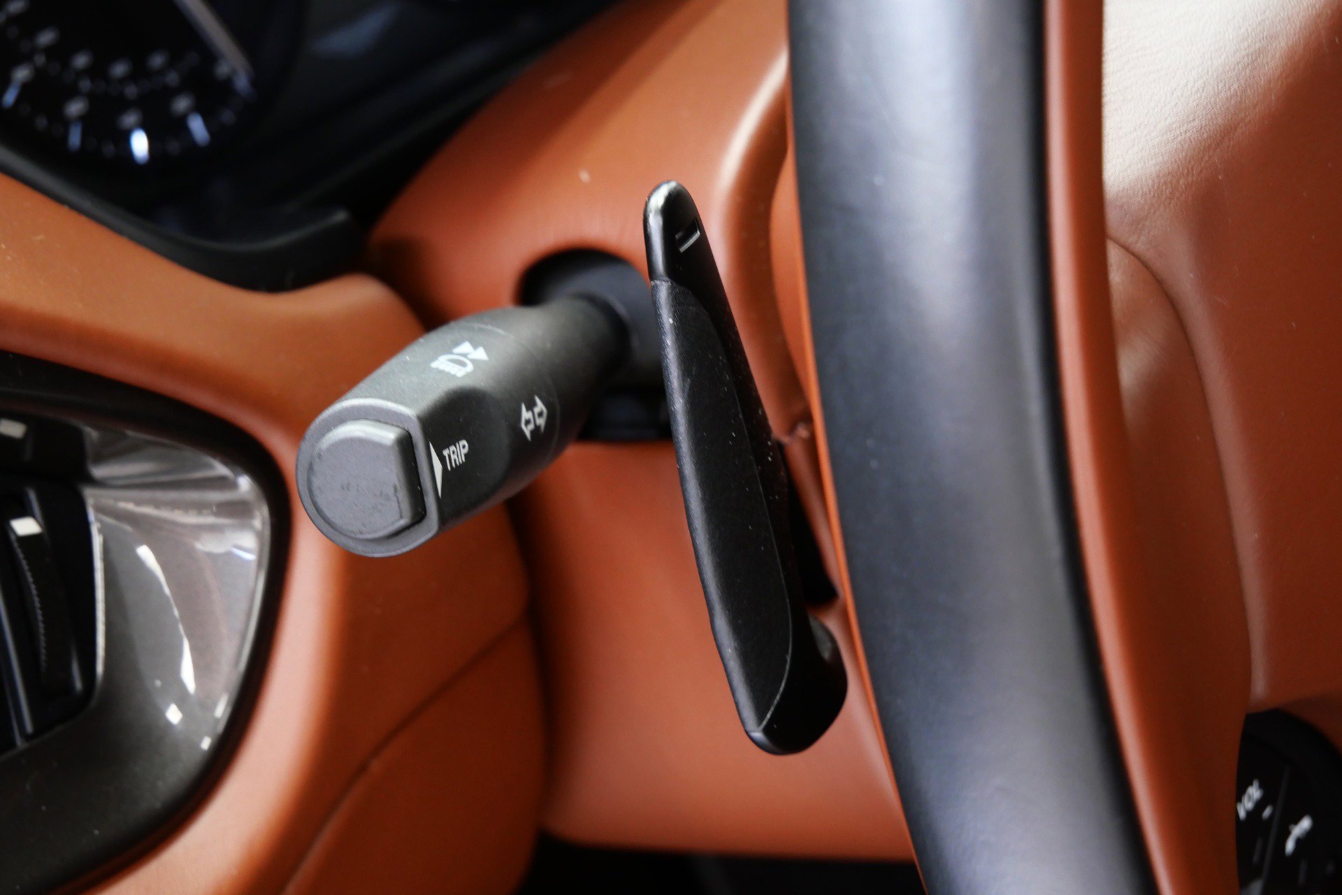 Used 2014 Aston Martin Vanquish Coupe image 23