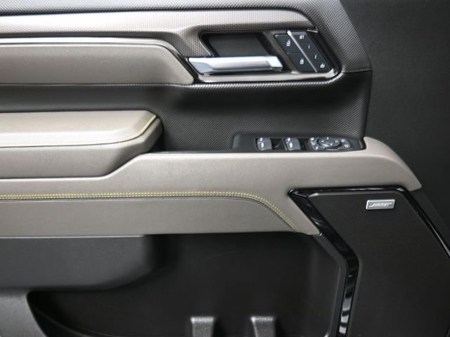 Used 2024 Chevrolet Silverado 2500 ZR2 w/ Technology Package image 13