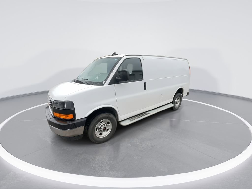 Used 2024 GMC Savana 2500 Work Van w/ Driver Convenience Package image 4