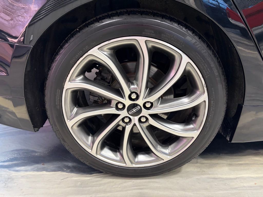 Used 2019 Lincoln MKZ Reserve w/ Reserve Plus Package AWD/4WD image 28