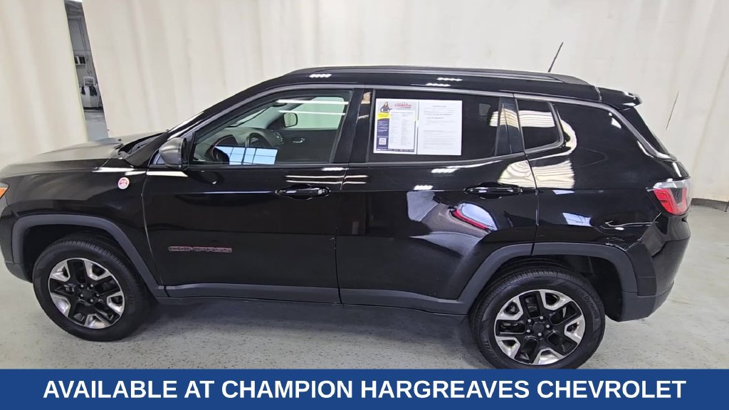 Used 2018 Jeep Compass Trailhawk AWD/4WD image 8