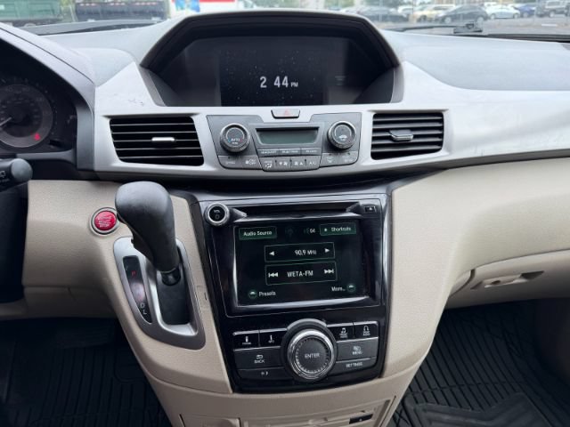 Used 2016 Honda Odyssey SE image 14