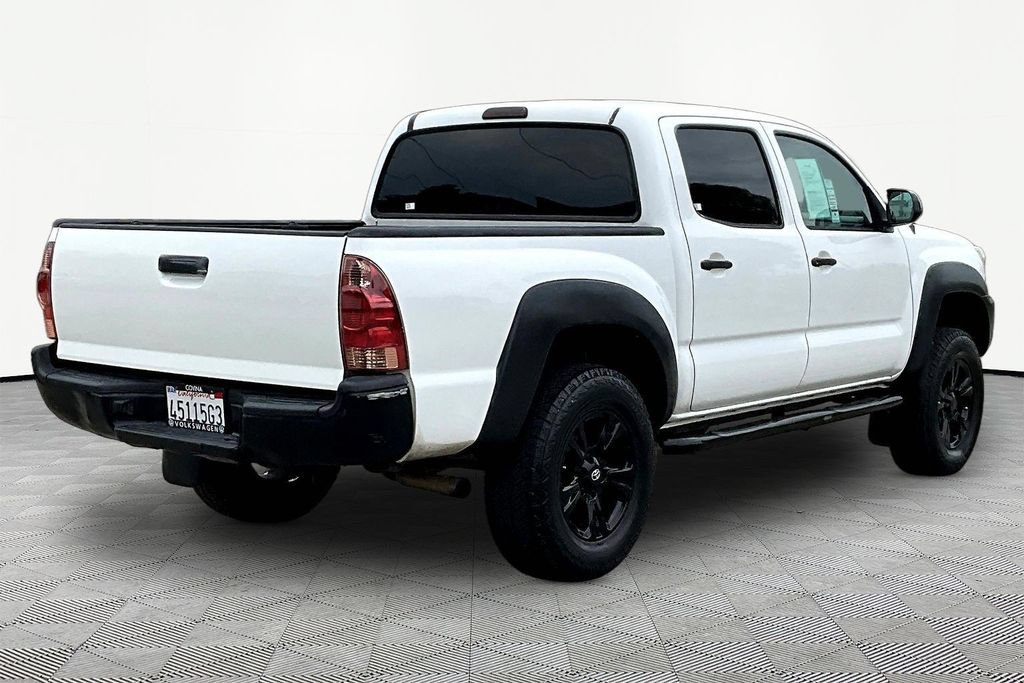 Used 2013 Toyota Tacoma PreRunner RWD image 6