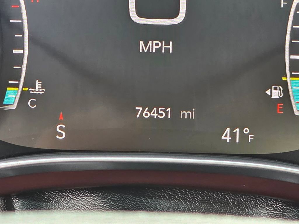 Used 2020 Chrysler Pacifica Limited image 20