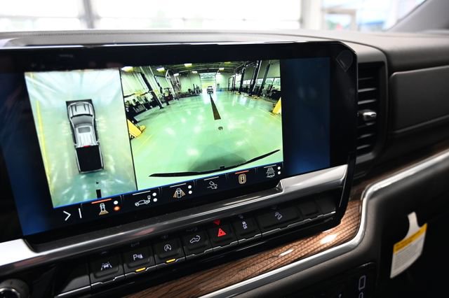 New 2026 Chevrolet Silverado 1500 LT Trail Boss w/ LT Trail Boss Premium Package AWD/4WD image 18