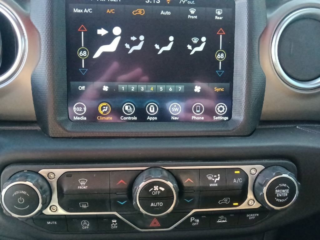 Used 2021 Jeep Wrangler Unlimited Rubicon image 24