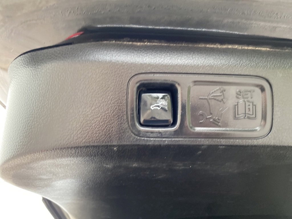 Used 2018 Ford Expedition Max Platinum image 21